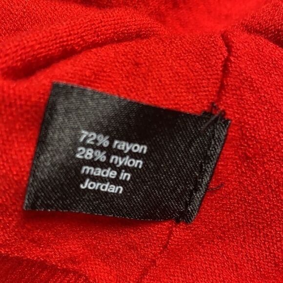 Lane Bryant Red Crew Neck Sweater Size 18/20 - Picture 5 of 7